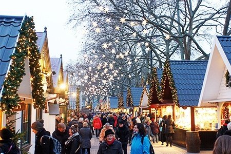 Mercatini Di Natale Aosta.Saint Vincent Hotel Mercatini Di Natale Aosta A 49 A Coppia Optatravel Com